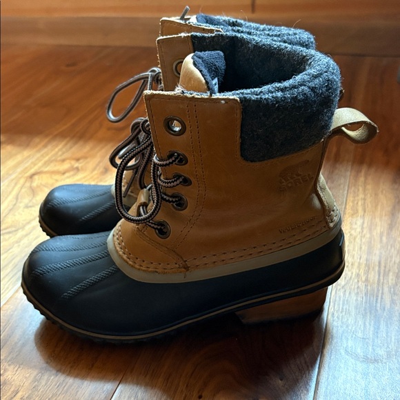 Sorel Women’s Slim Pack ii Lace Up Heel Boot Waterproof Duck Boot Size 5.5 - Picture 1 of 5
